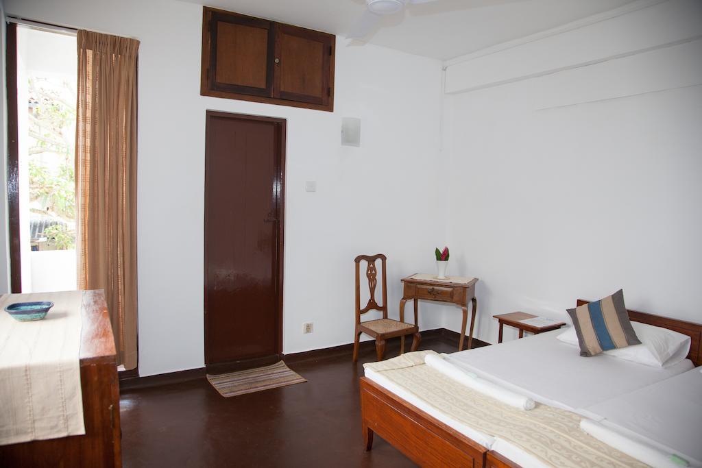 Blue Seas Guest House Dehiwala-Mount Lavinia Rom bilde